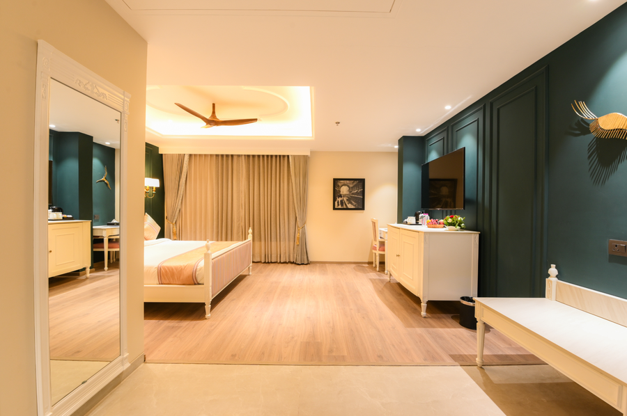 the sunder palace luxury boutique hotel