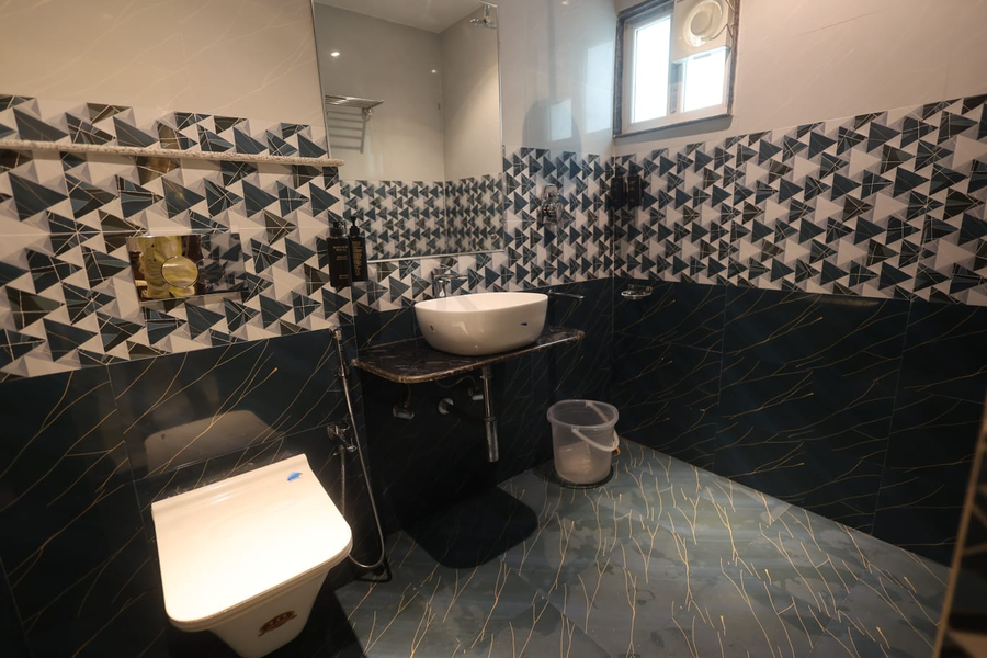 crystal suites