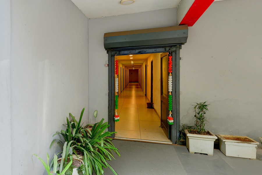 super townhouse t nagar chennai