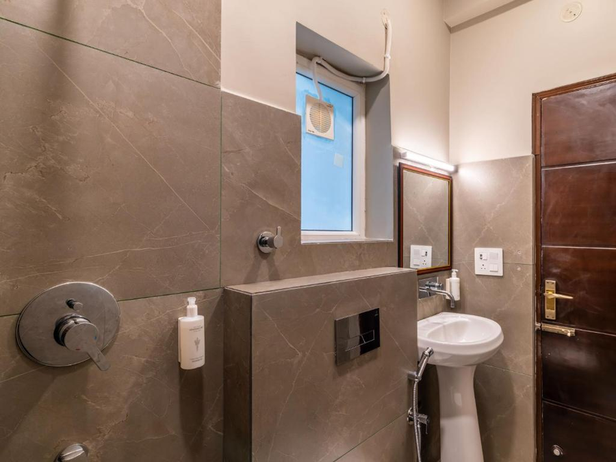 the hosteller dharamshala