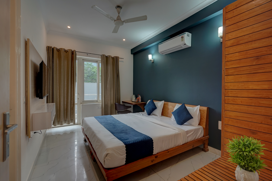 madstays hotels medicity near medanta hospital