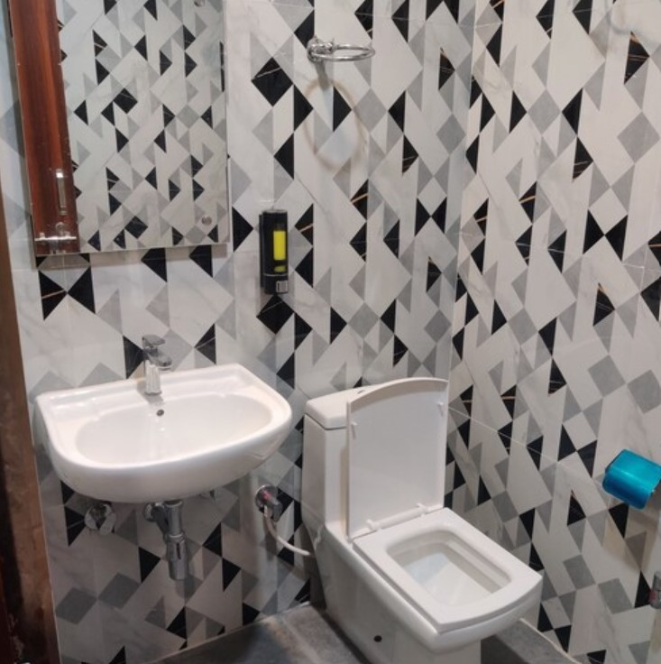 hotel aastha shree dham