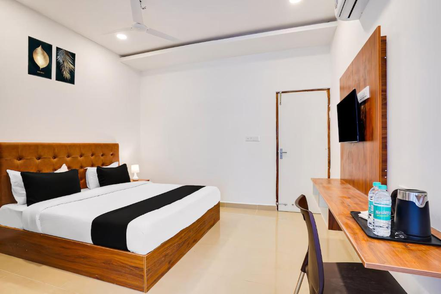 xotel silkboard near madiwala
