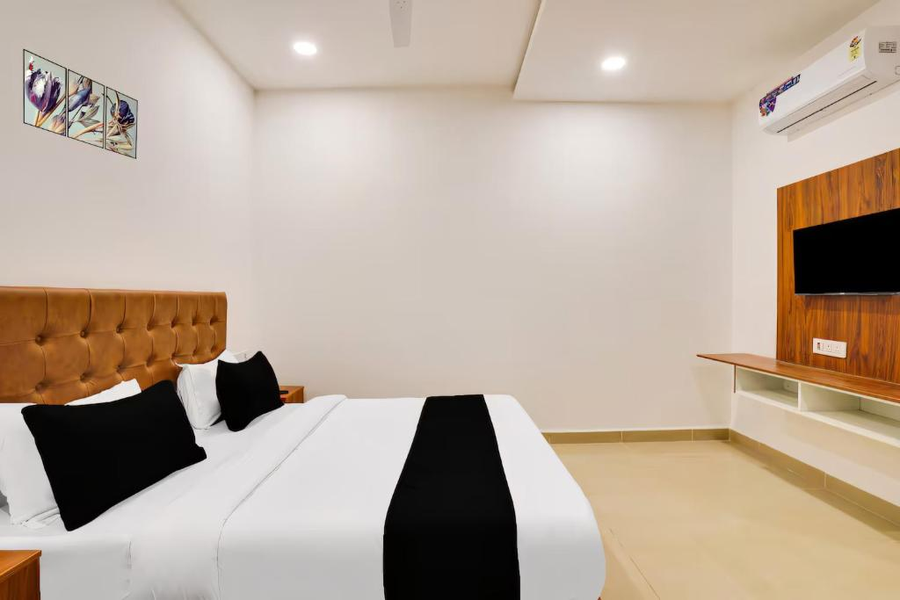 xotel silkboard near madiwala