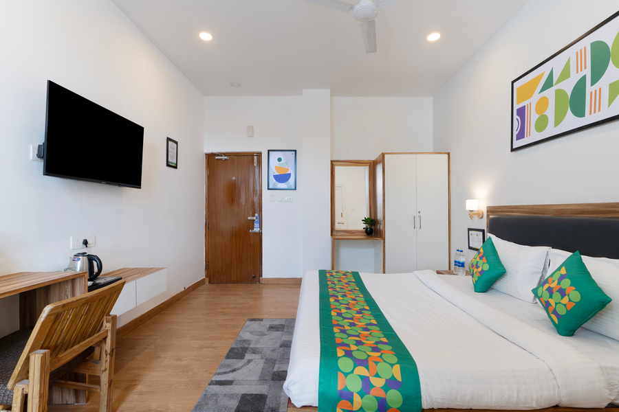 Treebo Anand The Mall Solan,,3 star