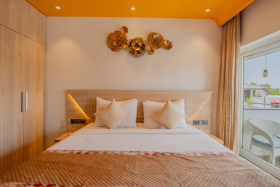 alaya stay gracias bleu retreat with sea views and restro close to ashvem beach