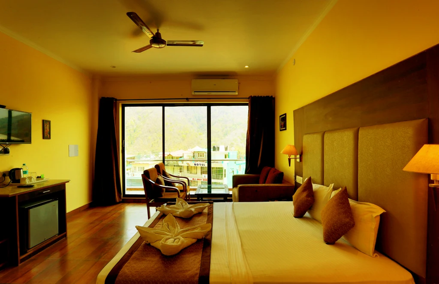 hotel ecko tapovan by the ganges