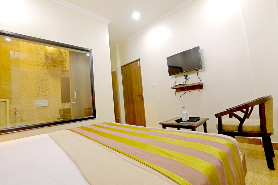 hotel ecko tapovan by the ganges