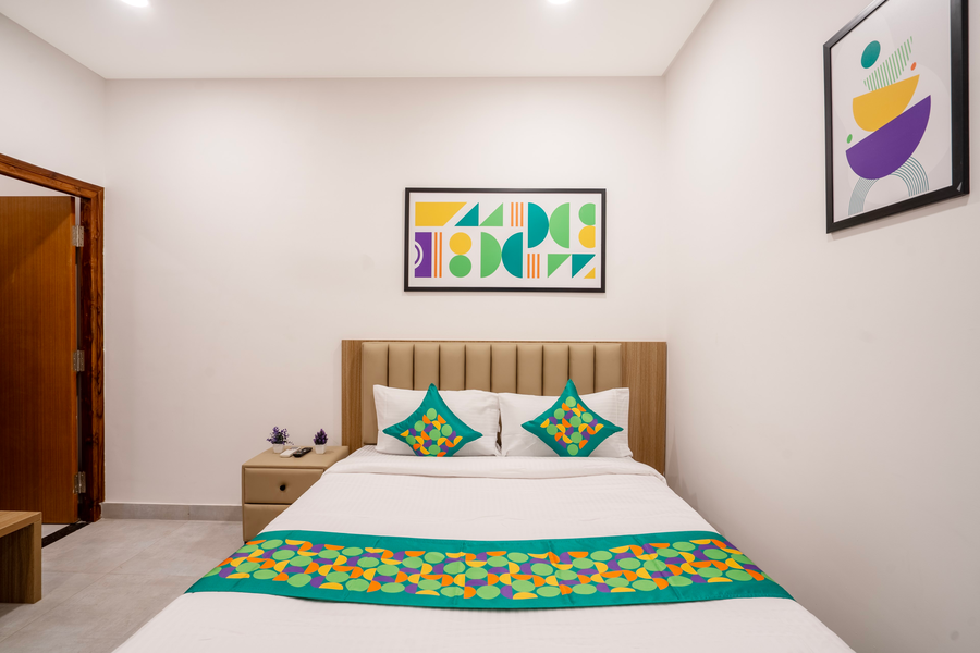 treebo s3 suites manikonda