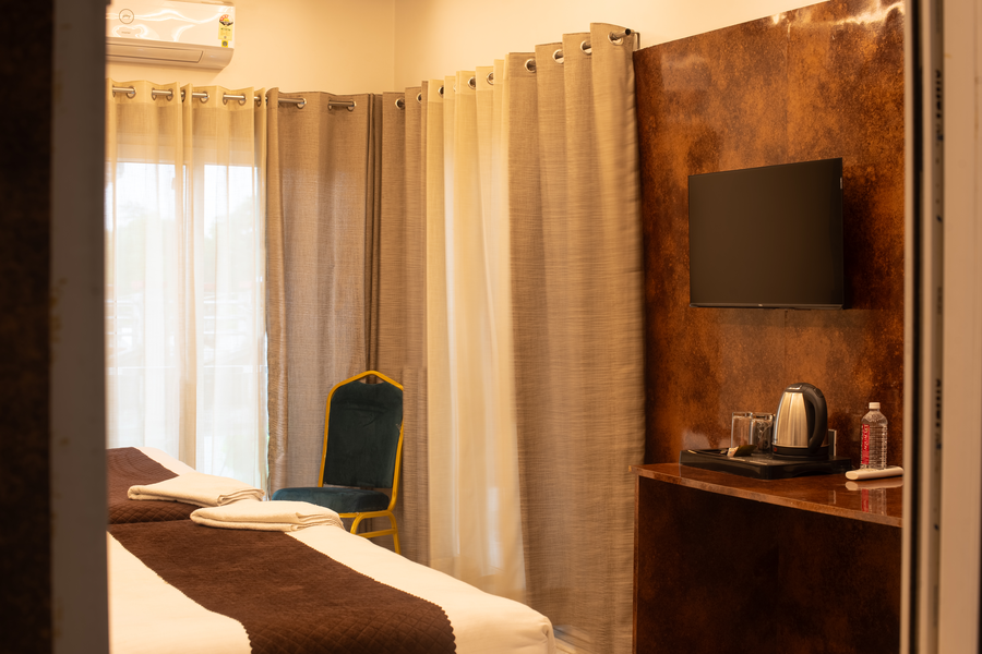 hotel mayas nest sarnath varanasi