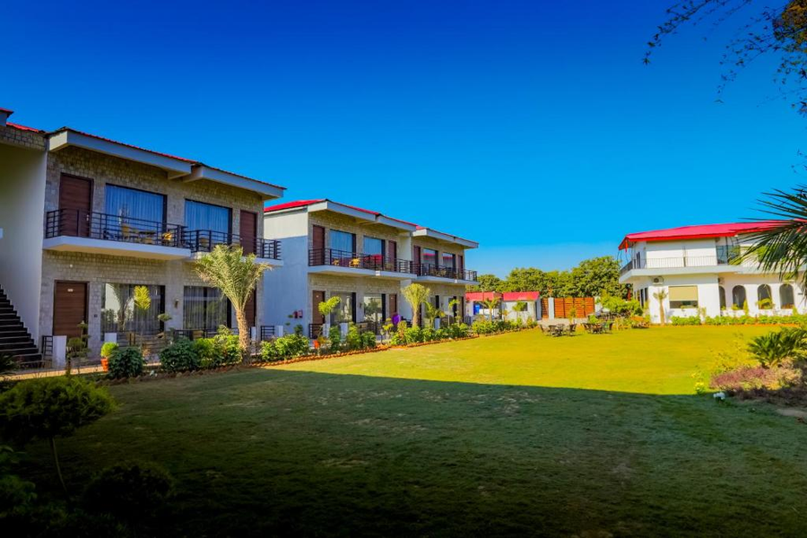 corbett wild flower resort and spa