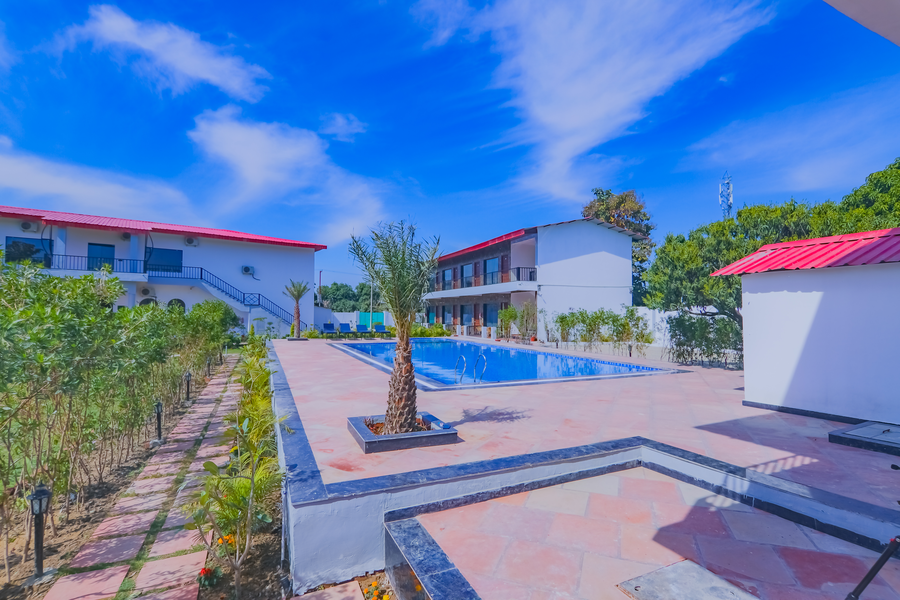 corbett wild flower resort and spa