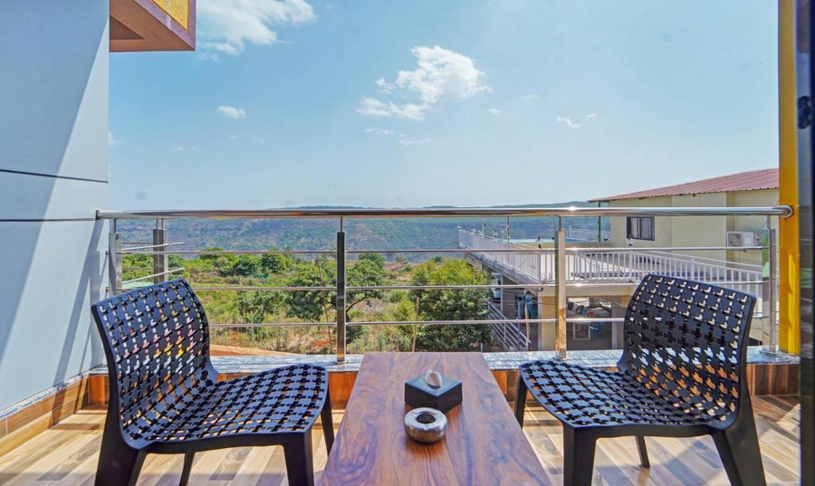 melody 24 east resort