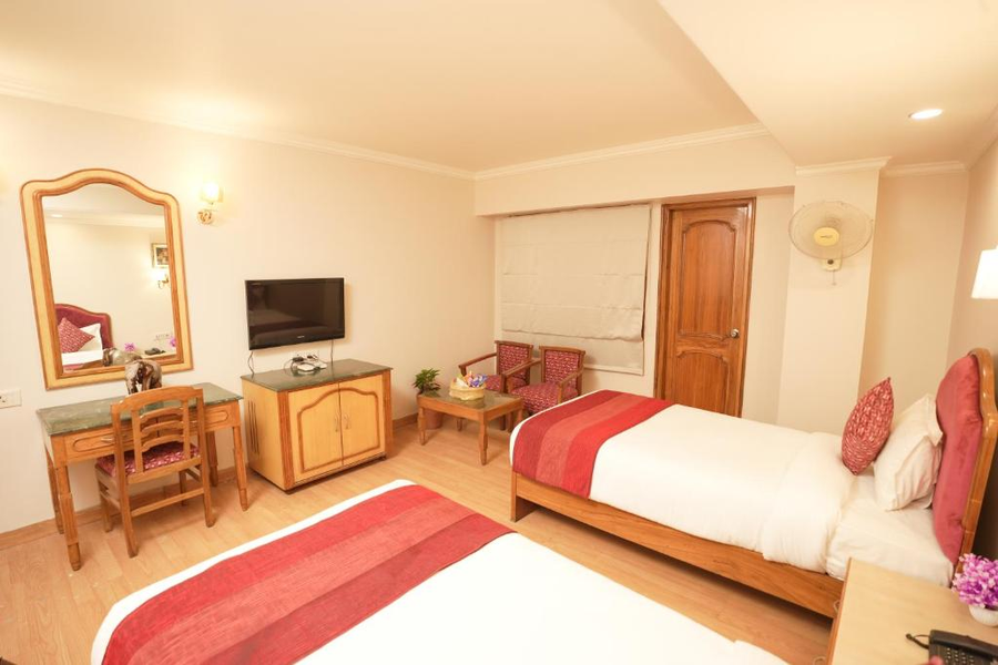 hotel surya residency