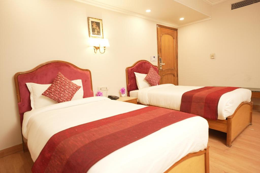 hotel surya residency