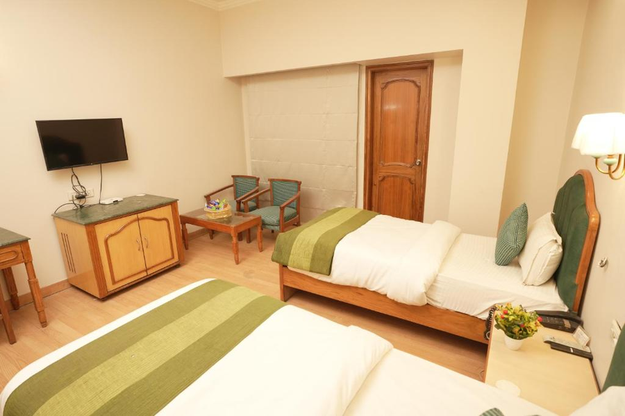hotel surya residency