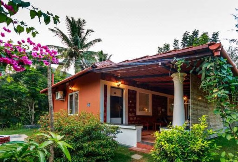 sr jungle resort anaikatti