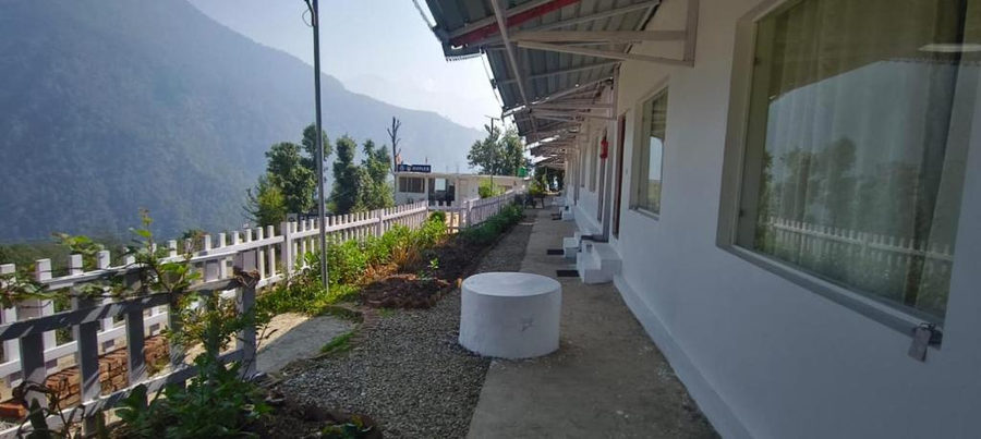 kedar kashi resorts and restaurant