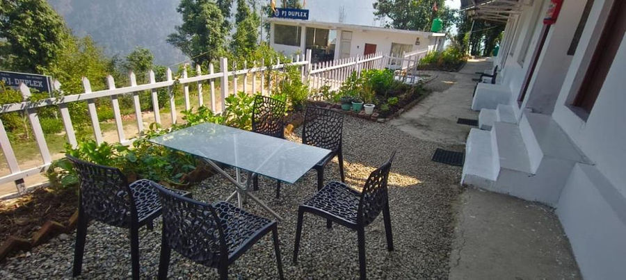 kedar kashi resorts and restaurant