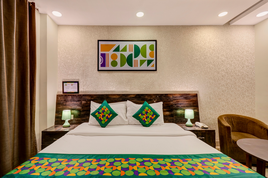 treebo riddhi paradise 15 mins from airport