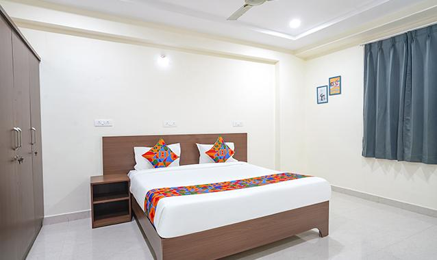 fabhotel frendz nr hitech city metro station