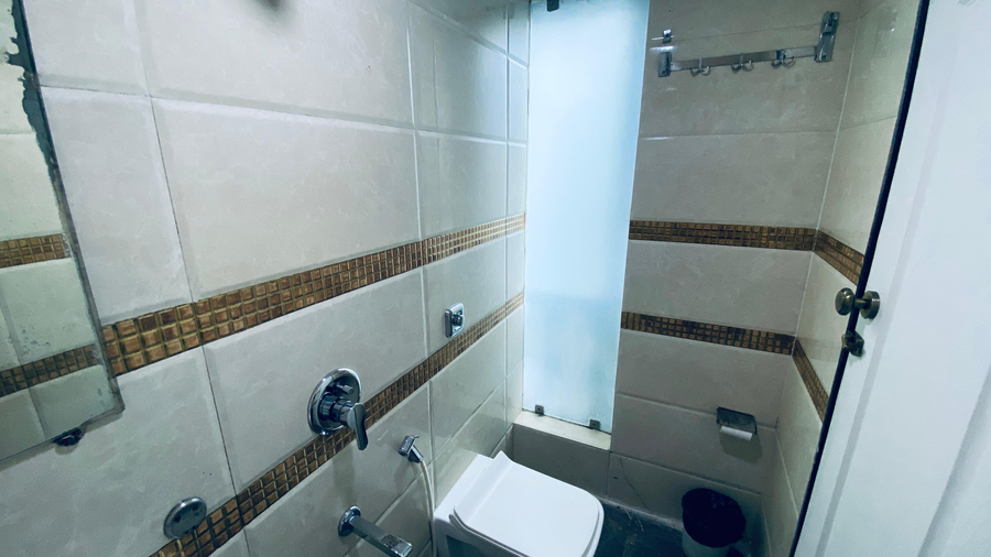 palm breeze hotel colaba