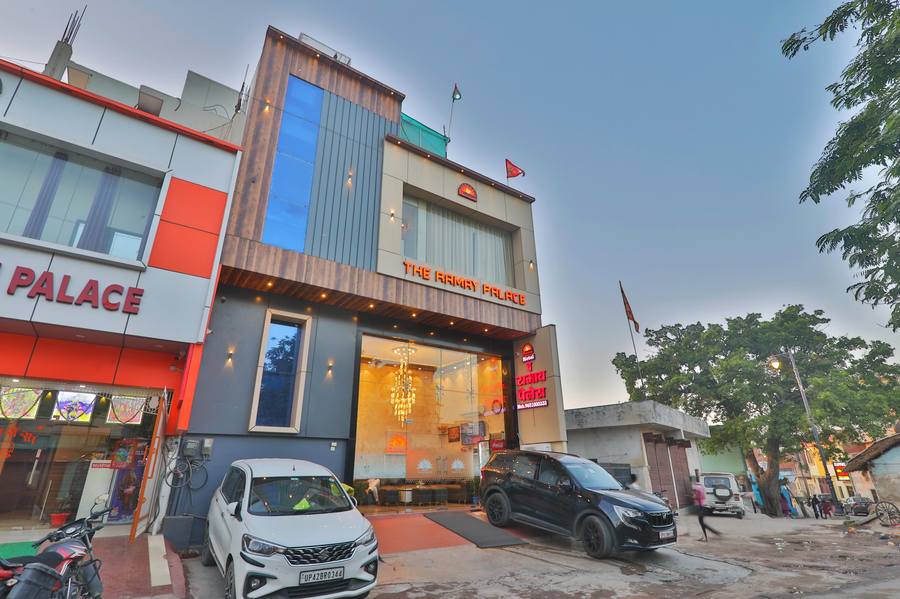 hotel ramay palace