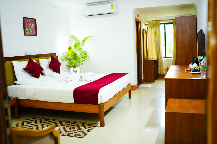 hotel golden anchor