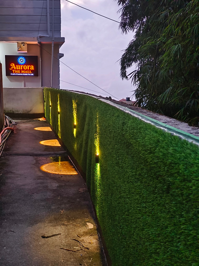 Aurora The Mall Darjeeling,North Point,2 star