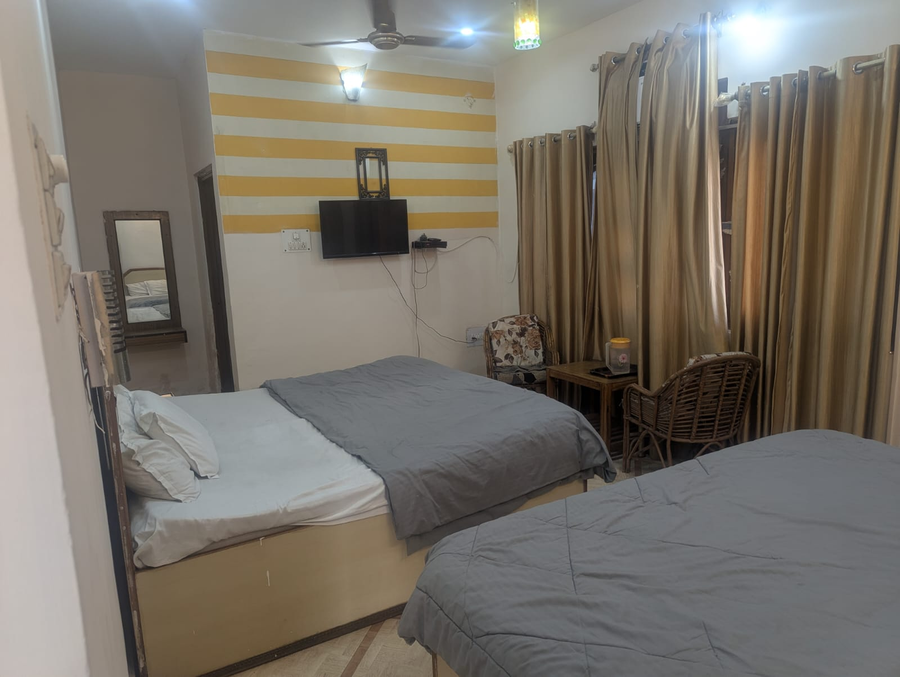narayani guest house
