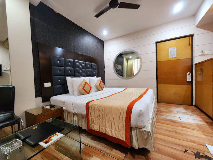 hotel lee international