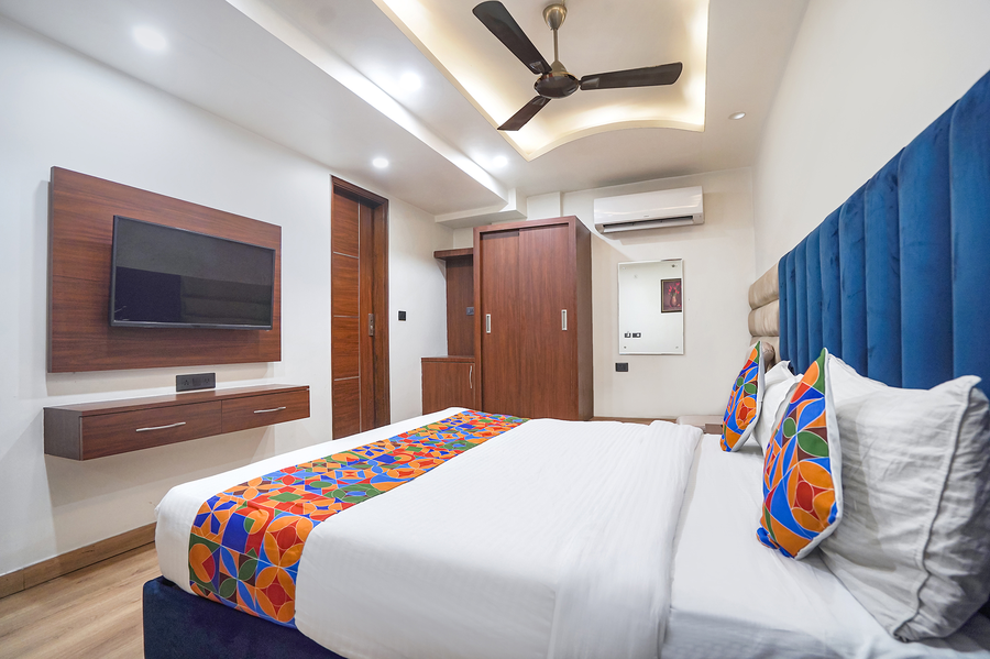 fabhotel golden eye inn nehru place market