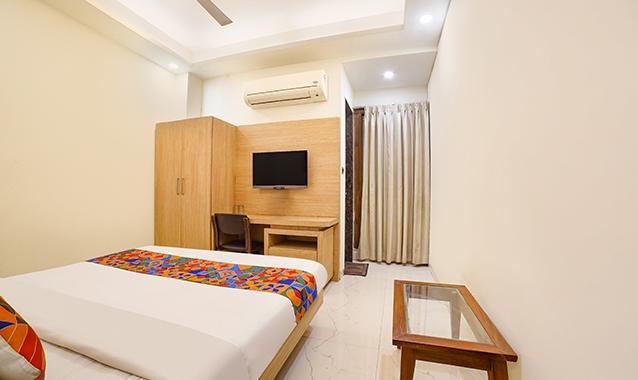 fabhotel new mohit regency near db mall