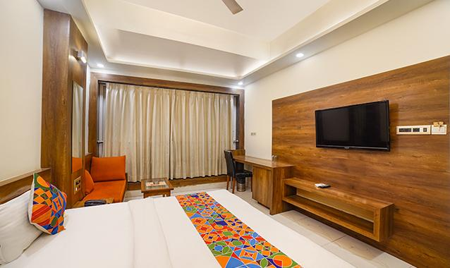 fabhotel new mohit regency near db mall