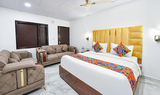 via golden key inn