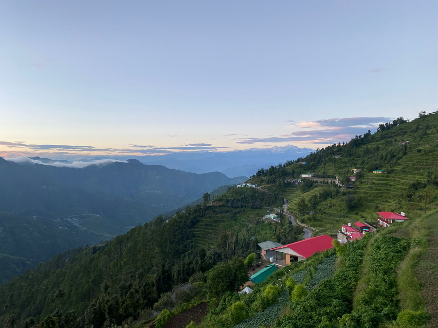 Nivriti Stays,,3 star