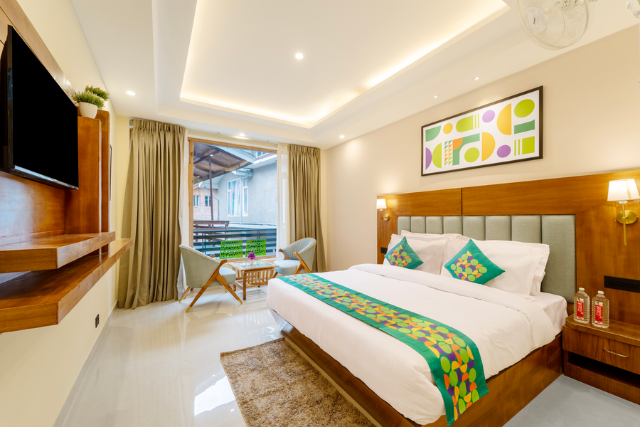 treebo premium the takeys mall road