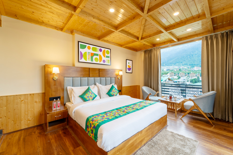 treebo premium the takeys mall road