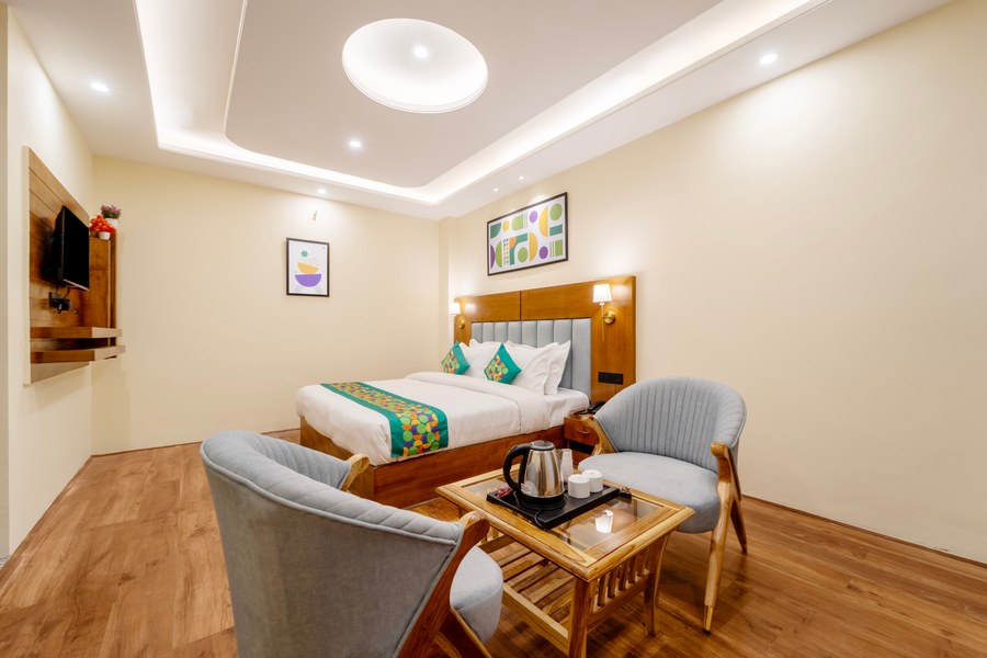 treebo premium the takeys mall road