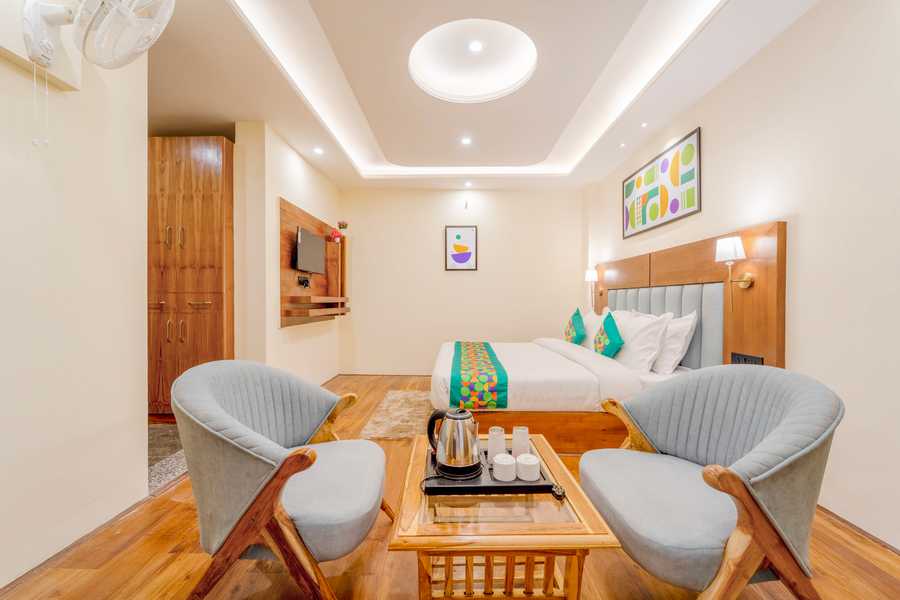 treebo premium the takeys mall road