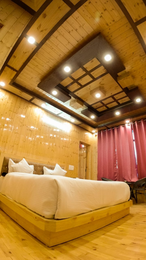 kapoor resort kaza by mountain bee