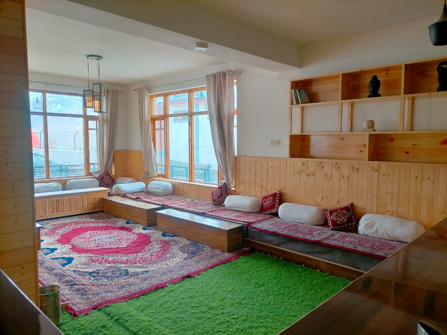kapoor resort kaza by mountain bee