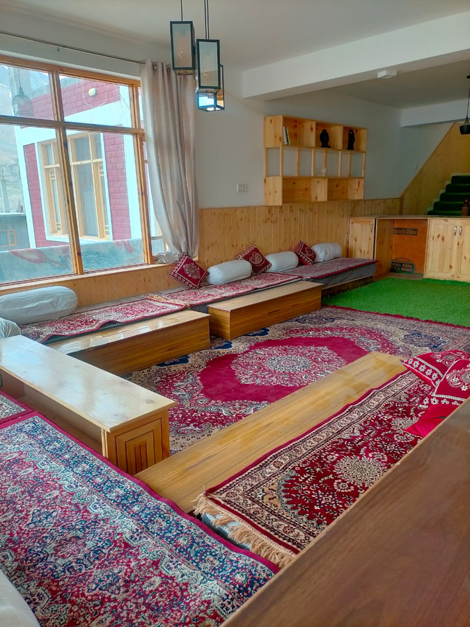kapoor resort kaza by mountain bee