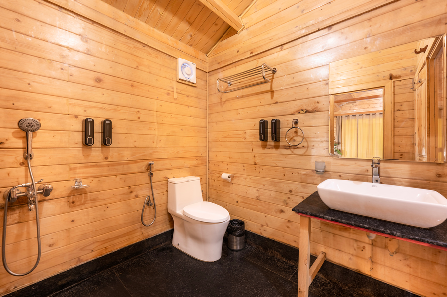 echor himalayan heights luxe manali