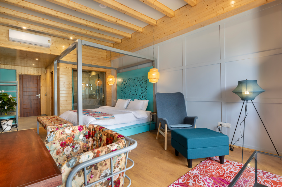 echor himalayan heights luxe manali