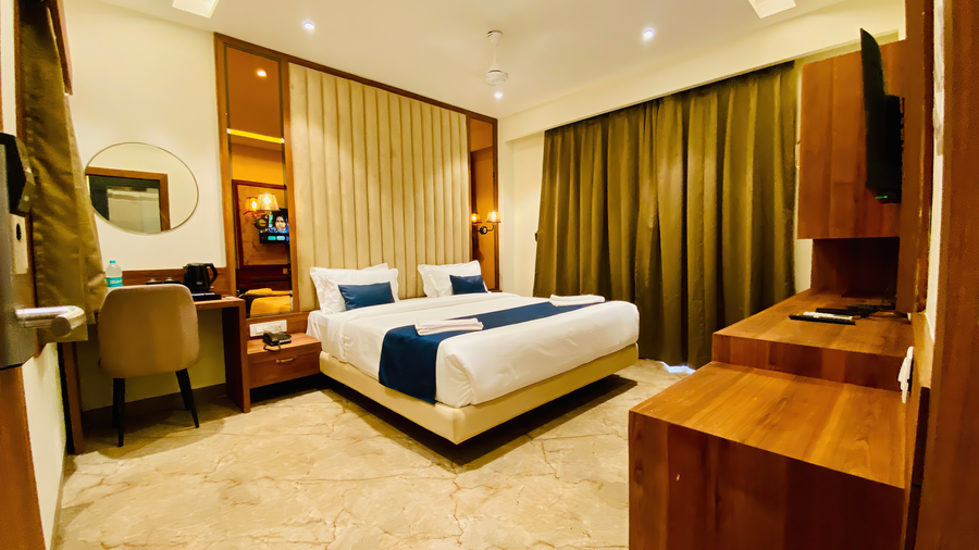 The Velar Hotel, Vijay Nagar,,3 star