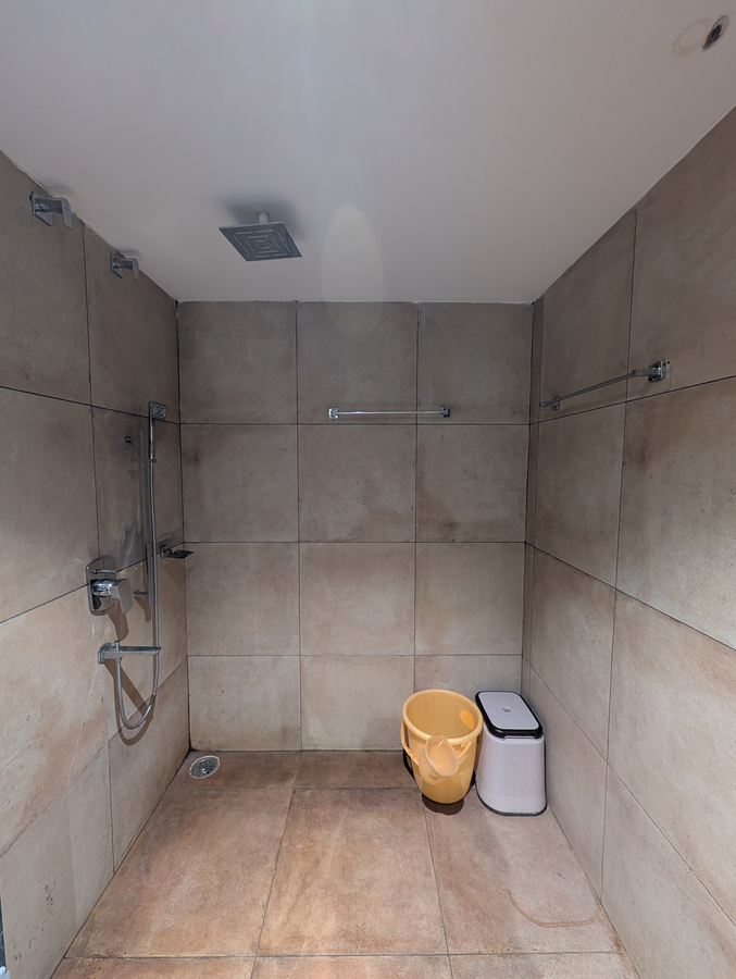 hotel lotus paradise