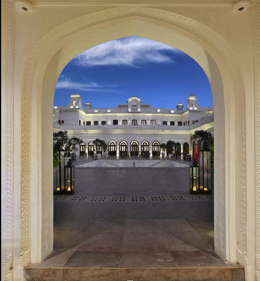 Ran Baas The Palace,,5 star