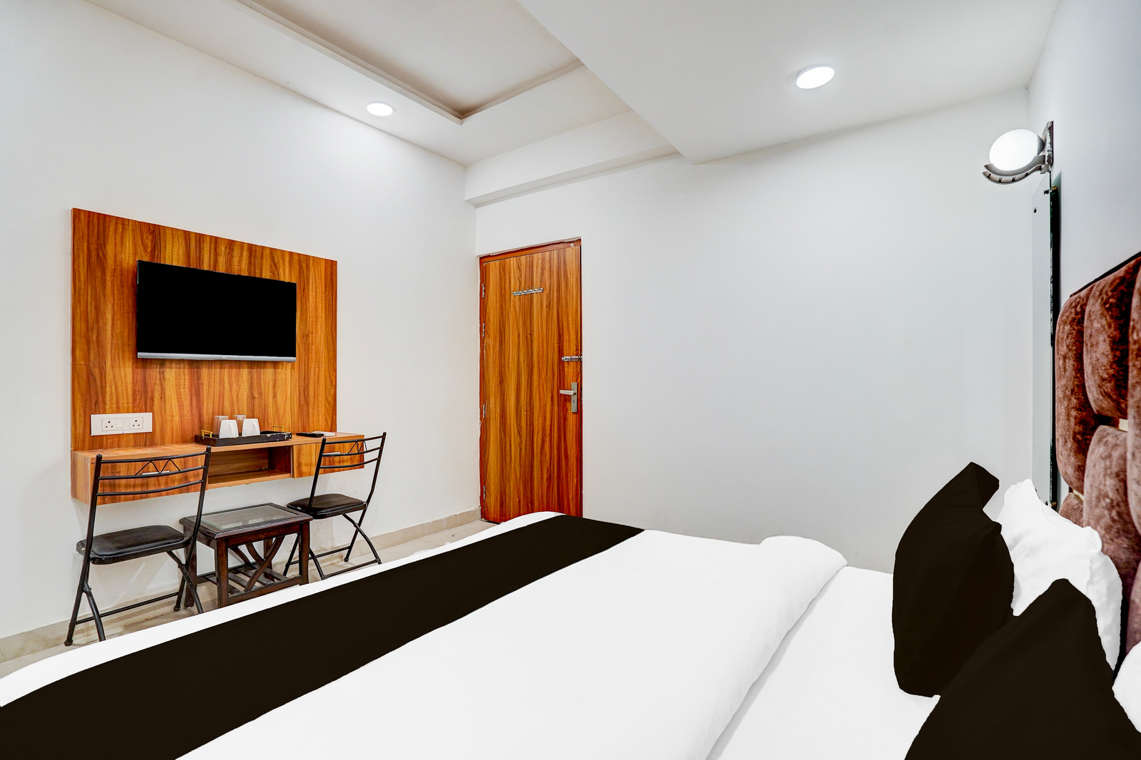 super hotel o kargil complex formerly saarthi inn