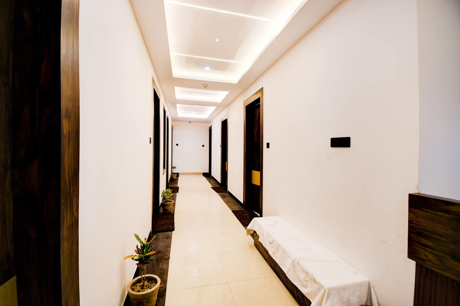 super townhouse oak ratanpur panki